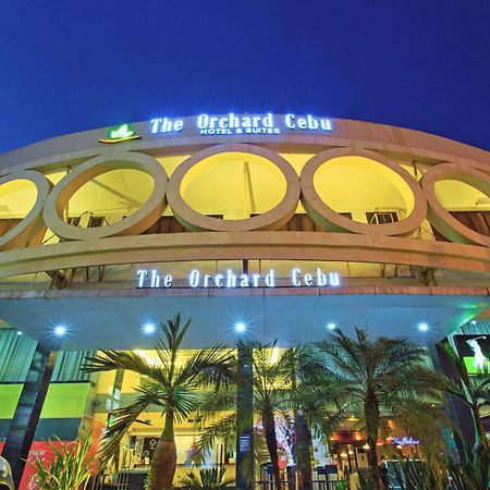מנדאוה סיטי The Orchard Cebu Hotel & Suites Powered By Cocotel מראה חיצוני תמונה