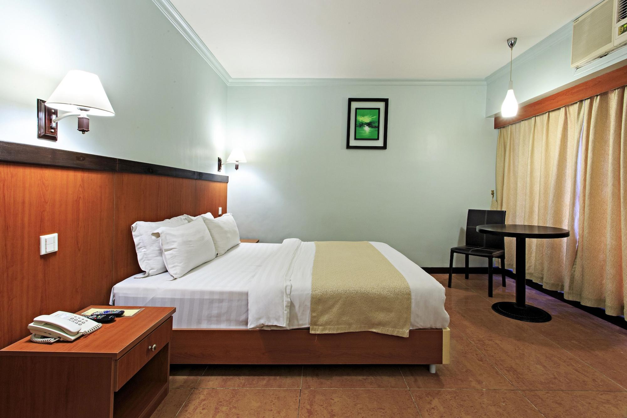 מנדאוה סיטי The Orchard Cebu Hotel & Suites Powered By Cocotel מראה חיצוני תמונה