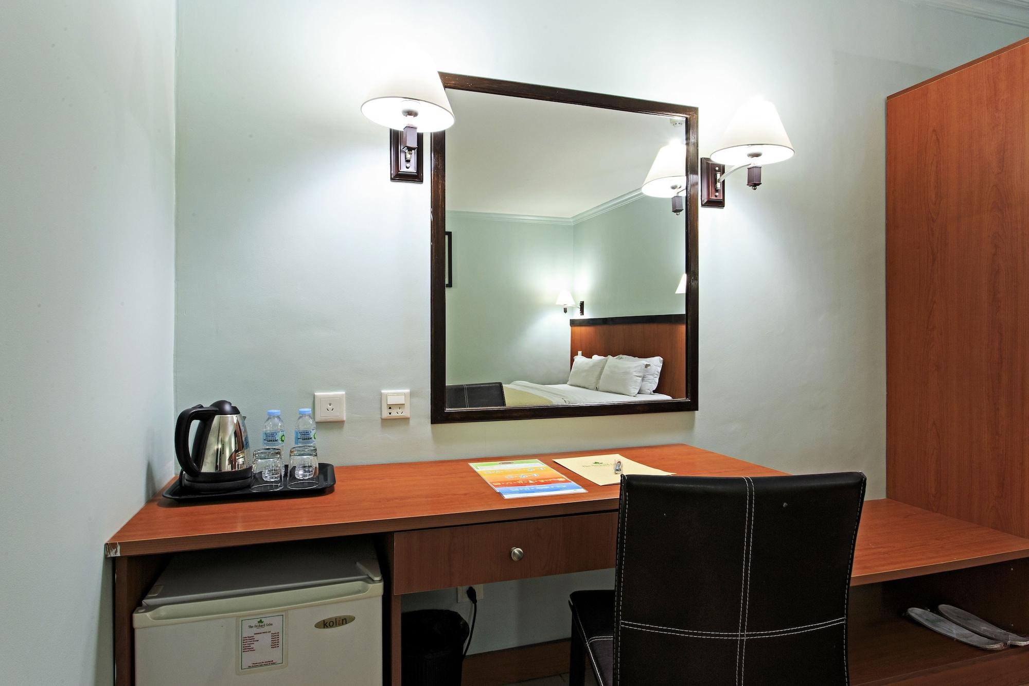 מנדאוה סיטי The Orchard Cebu Hotel & Suites Powered By Cocotel מראה חיצוני תמונה
