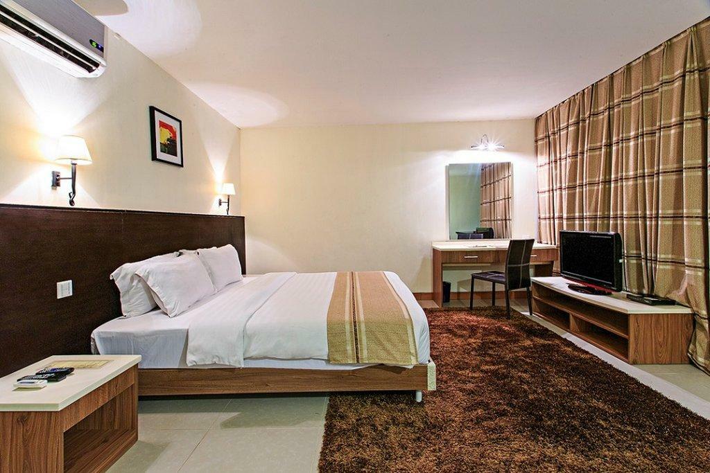 מנדאוה סיטי The Orchard Cebu Hotel & Suites Powered By Cocotel מראה חיצוני תמונה