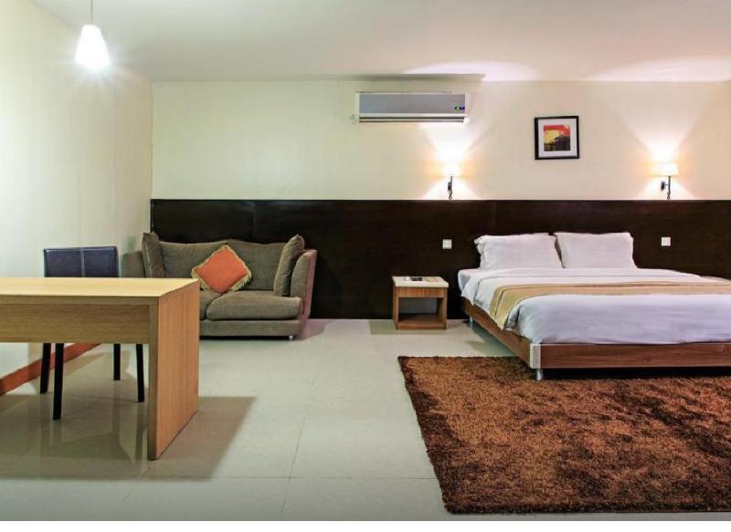 מנדאוה סיטי The Orchard Cebu Hotel & Suites Powered By Cocotel מראה חיצוני תמונה